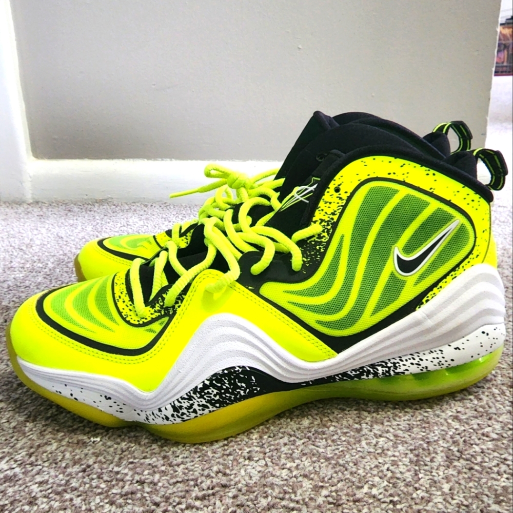 Nike Air Penny V "Highlighter"